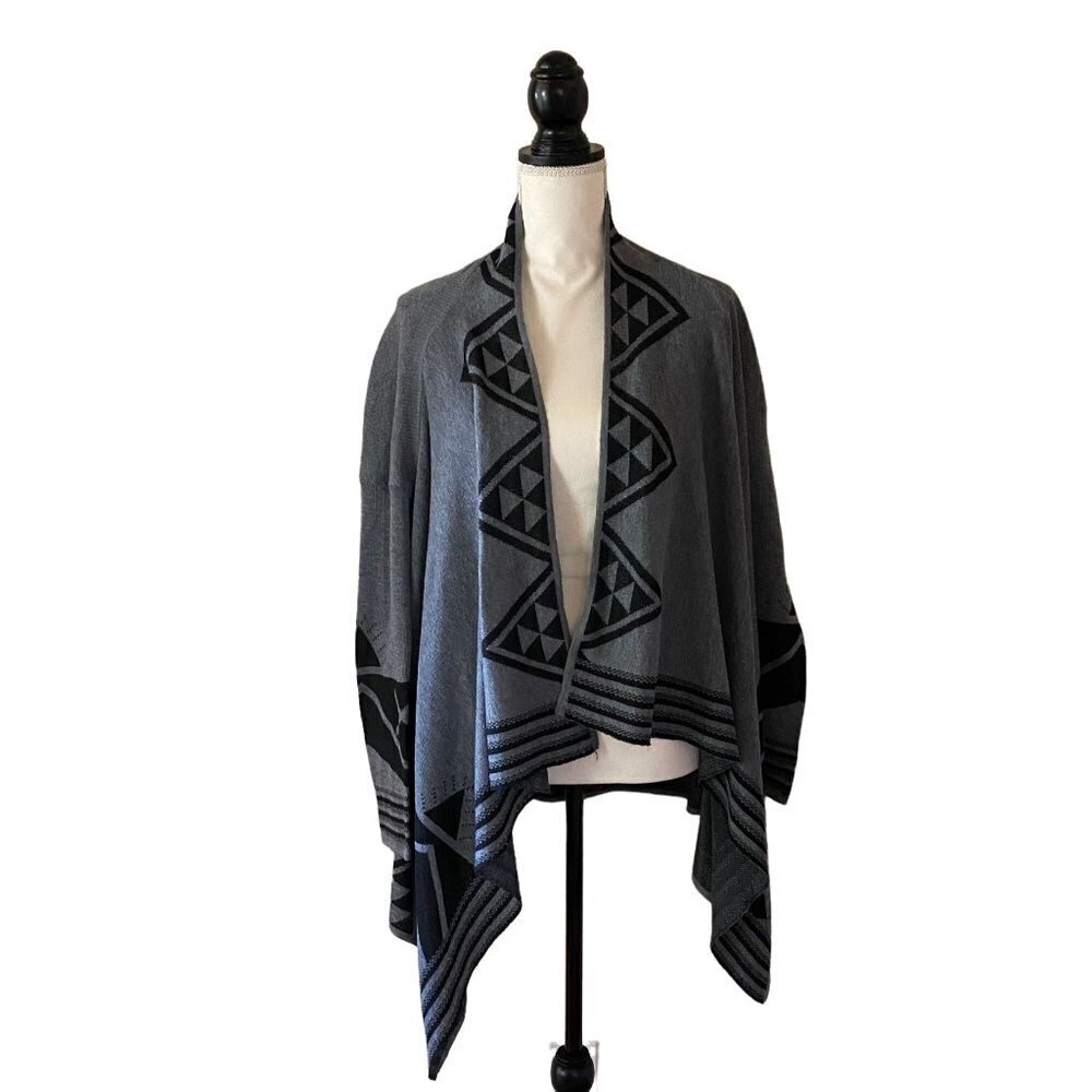 Staccato Free Flow Geometric Pattern Cardigan | Gray | Size Small